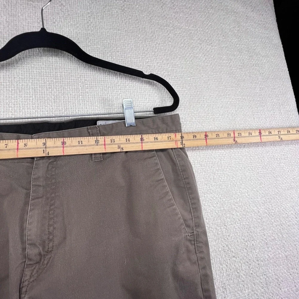 Volcom Mens Shorts Size 34‎ Brown Casual Chino Walk Flat Front